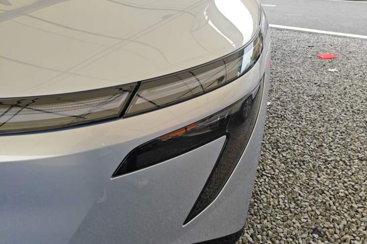 Used Nissan N7 2025 510 Pro
