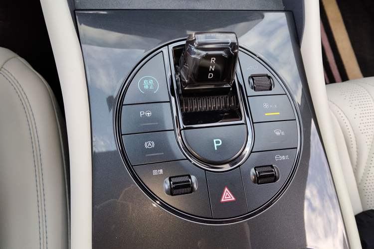 Used BYD Seal 06GT 2025 550 All-Wheel-Drive Heatwave Edition
