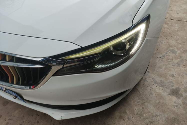 Used Buick GT 2018 15T Dual-Clutch Advanced Model China V Standard Left Front Headlight