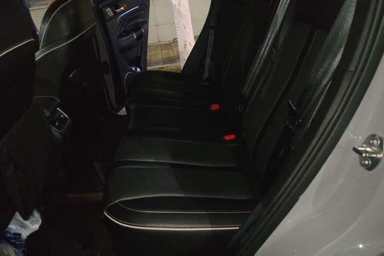 Used Tank 300 2021 City Edition 2.0T—Truly Stylish
