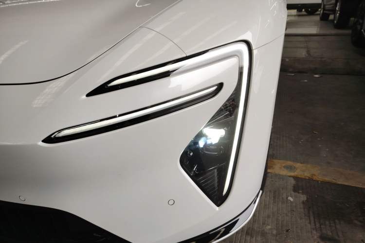 Used Avatr 06 2025 Ultra Pure Electric Edition