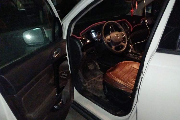 Used GAC Trumpchi GS4 2017 235T Automatic Two-Wheel Drive Luxury Smart Connectivity Version Driver Seat