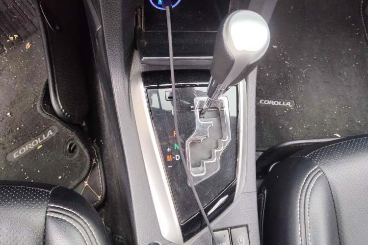 Used Toyota Corolla 2017 Revised Version 1.2T S-CVT GL