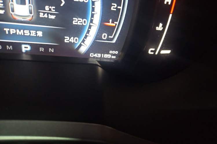 Used Geely Auto Emgrand X7 Sport 2016 1.8TD Automatic Smart Connectivity Version