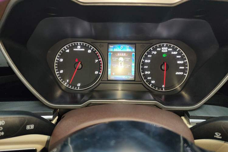 Used Zotye T700 2017 1.8T Dual-Clutch Luxury Model