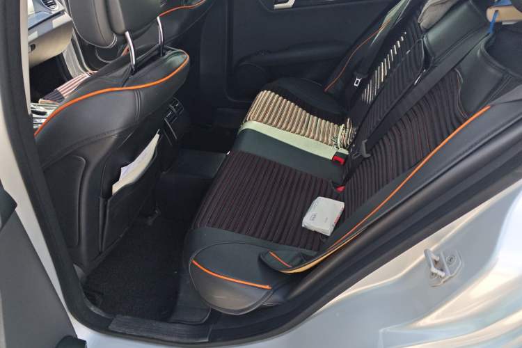 Used Mercedes-Benz C-Class 2013 C 260 CGI Fashion Model Left Rear Seat