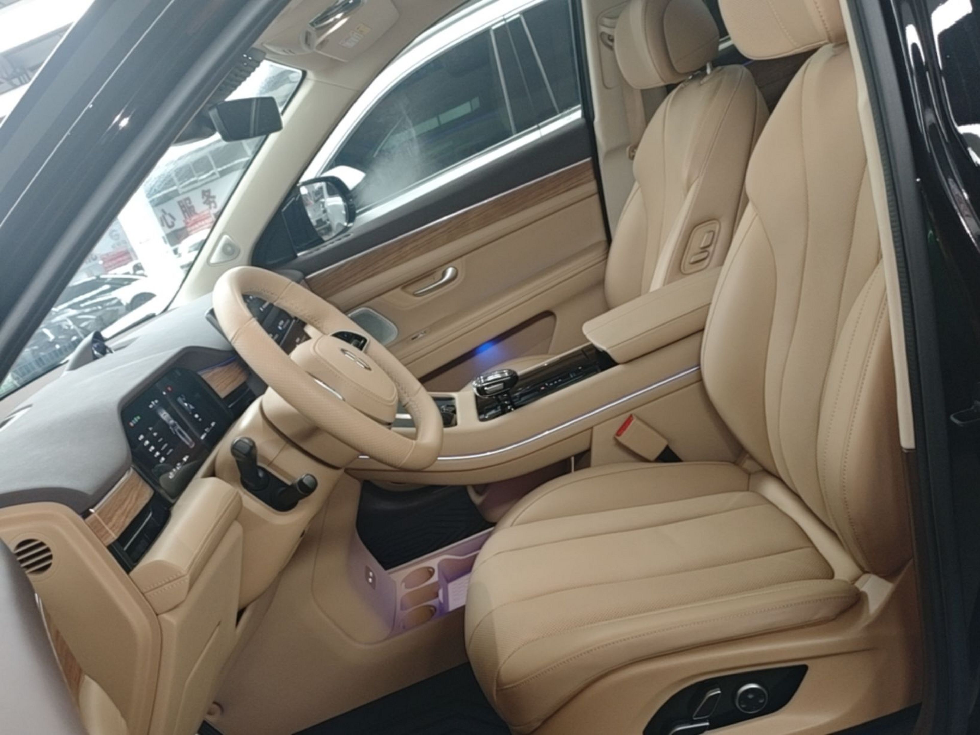 Vordere Reihe im Auto