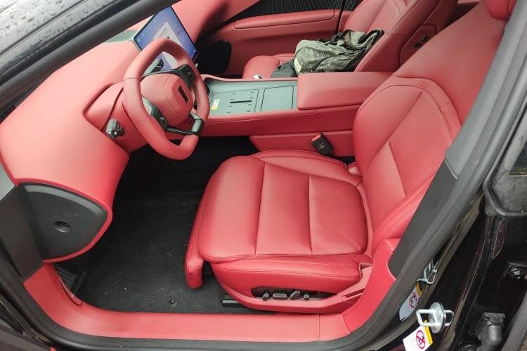 Used Avatr 12 2026 Ultra Pure-Electric All-Wheel-Drive Version Left Front Seat