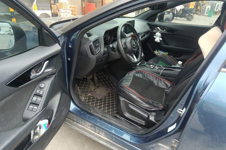 Used Mazda CX-4 2020 2.0L Automatic Two-Wheel Drive Blue Sky Dynamic Edition