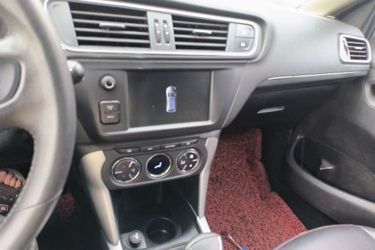 Used Citroen C3-XR 2015 1.6L Automatic Pioneer Model