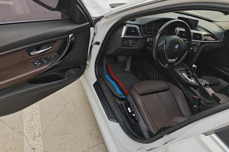 Used BMW 3 Series 2019 320Li Fashion Model Driver Seat