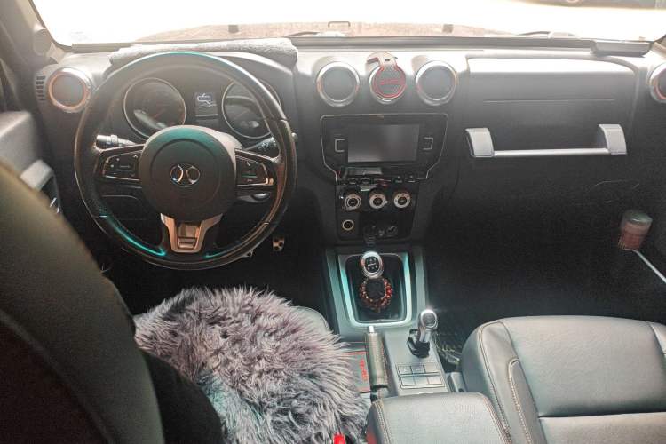 Used BAIC Off-Road BJ40 2016 40L 2.3T Manual All-Wheel Drive Prestige Edition