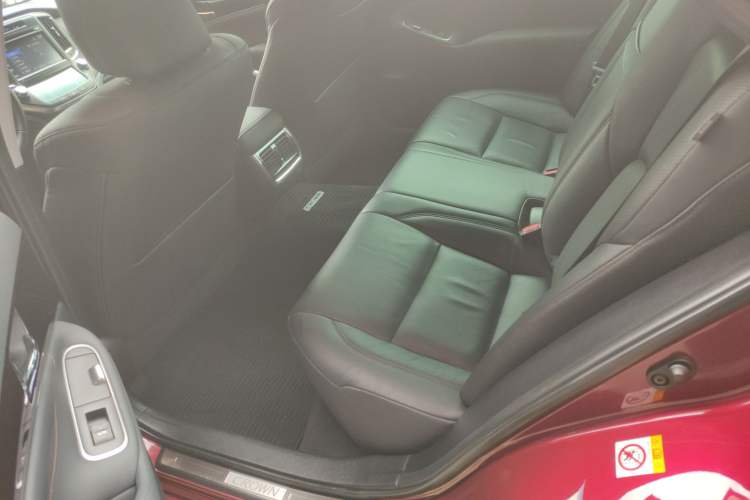 Used Toyota Crown 2015 2.5L Fashion Limited Edition