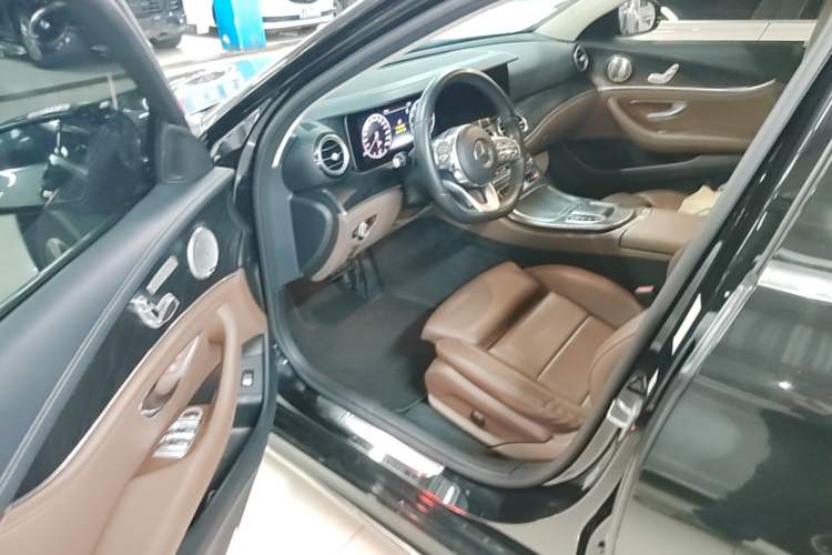 Used Mercedes-Benz E-Class 2019 E 200 L Sport Edition
