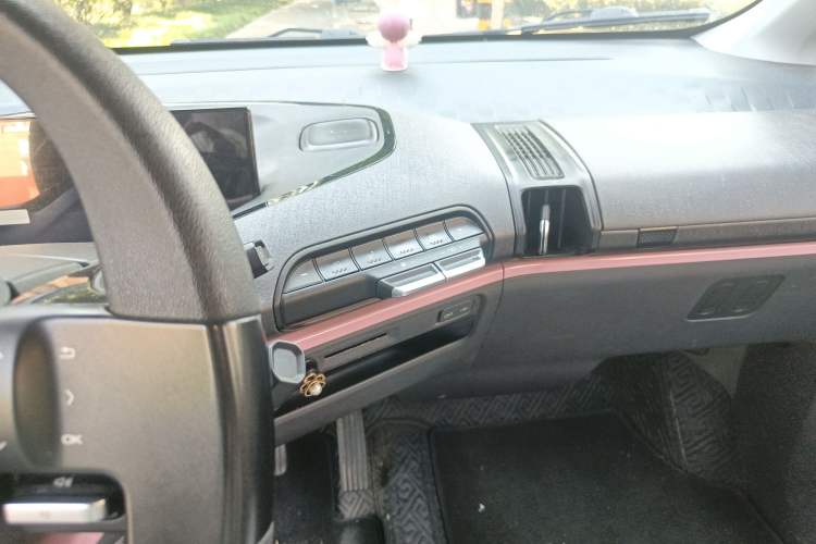 Used Baojun E300 2020 Plus Interstellar Smart Edition
