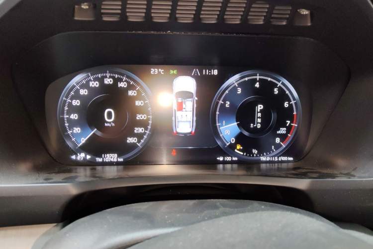 Used Volvo XC90 2020 T5 Smart Drive Luxury Edition 5 Seats
