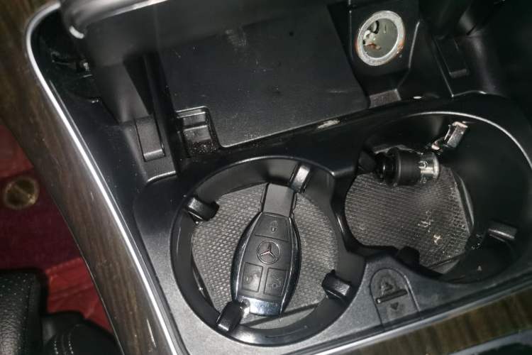 Used Mercedes-Benz C-Class 2018 C 200 L Vehicle Key