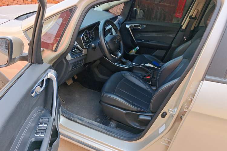 Used Geely Auto Vision X3 2019 Upgraded Model 1.5L CVT Elite Version