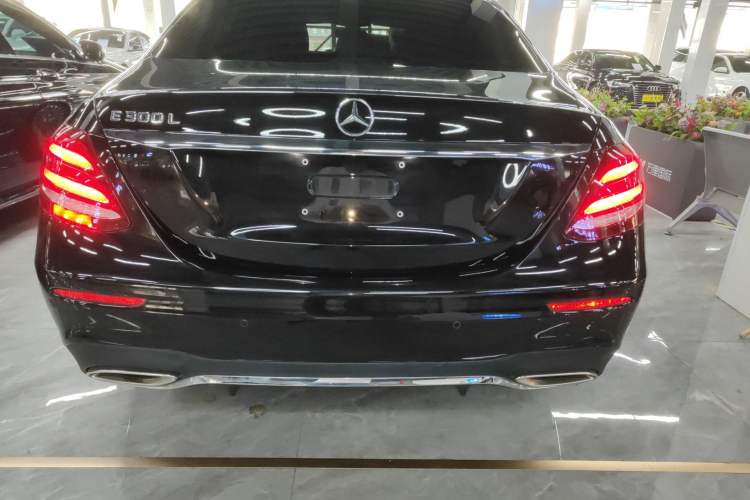 Used Mercedes-Benz E-Class 2018 Restyled E 300 L Sport Luxury Edition

