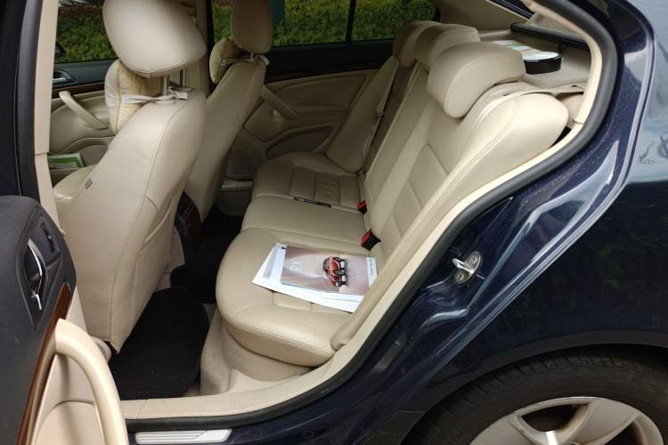 Used Skoda Octavia 2010 1.4TSI DSG Elegance Edition Left Rear Seat