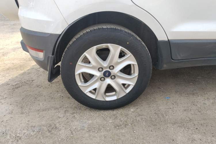 Used Ford EcoSport 2013 1.5L Automatic Fashion Model