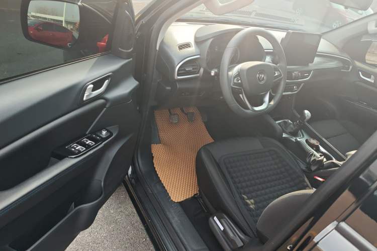 Used Foton General F9 2025 2.0T Diesel Manual Two-Wheel Drive Long Wheelbase – Wealth Creation Edition