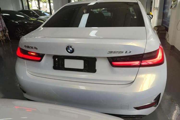 Used BMW 3 Series 2020 325Li First Edition
