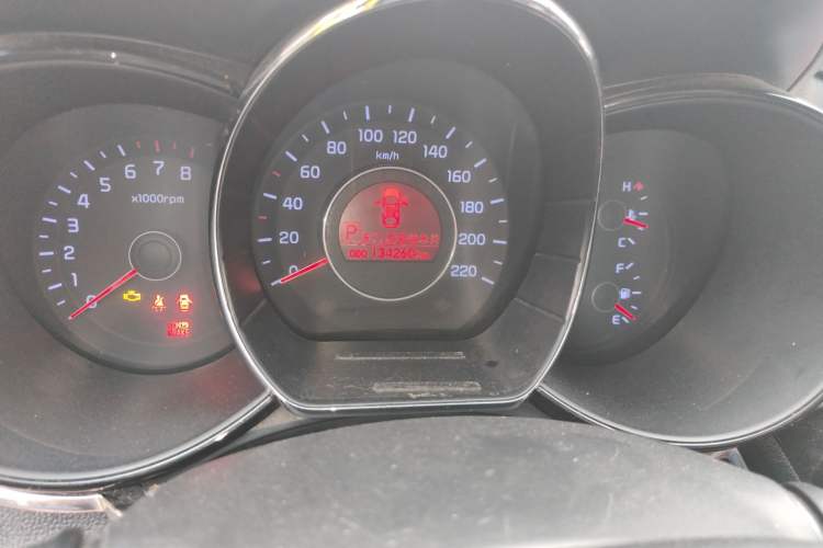 Used Kia K2 2011 Sedan 1.6L Automatic Transmission Premium