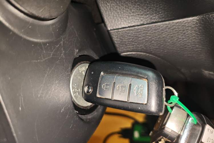 Used Nissan Sylphy 2024 Classic 1.6XE CVT Comfort Edition Vehicle Key