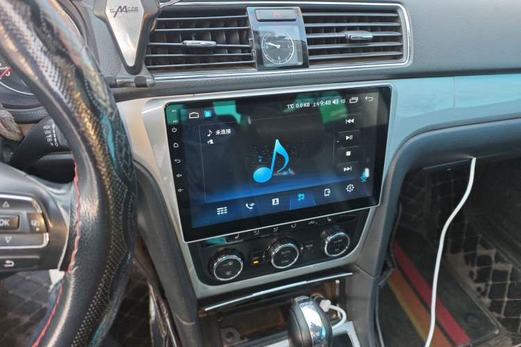 Used Volkswagen Passat 2015 1.8TSI DSG Prestige Edition Audio And AC Panel