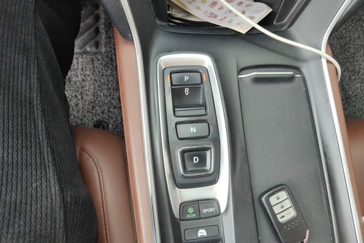 Used Honda Inspire 2019 Rui·Hybrid 2.0L Jingya Edition China VI Gear Lever