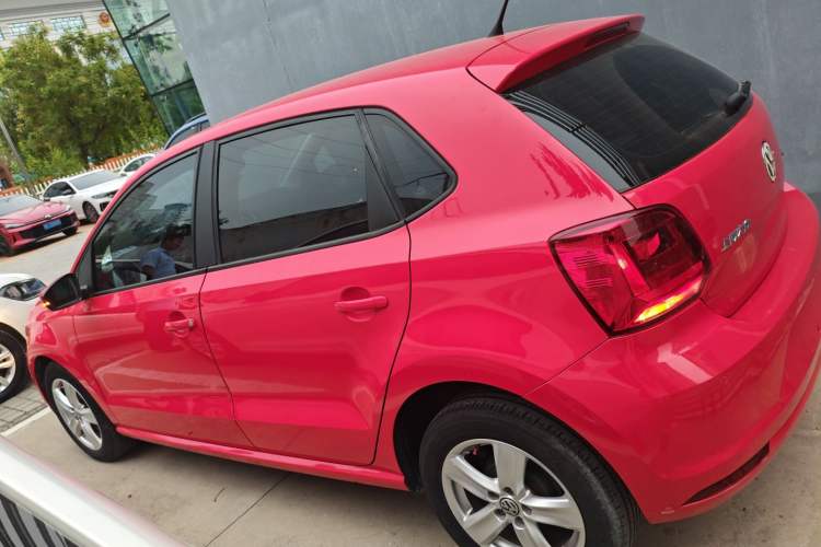 Used Volkswagen Polo 2018 1.5L Automatic Enjoyment Model
