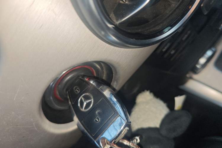 Used Mercedes-Benz GLK-Class 2014 GLK 200 Standard Model
