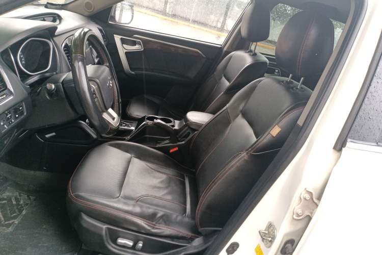 Used Geely Auto GX7 2015 Sports Edition 2.0L Automatic Prestige Model
