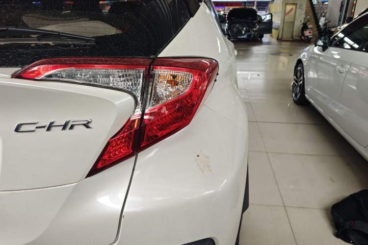 Used Toyota C-HR 2020 2.0L Leading Edition Right Rear Taillight