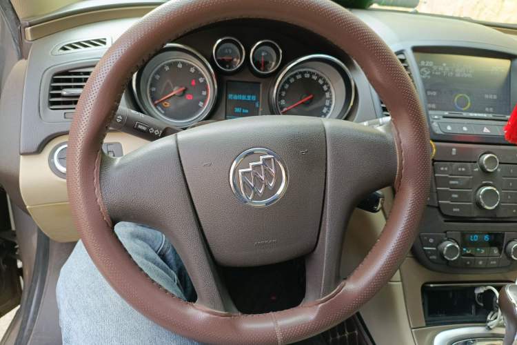 Used Buick Regal 2011 2.0L Comfort Edition Steering Wheel