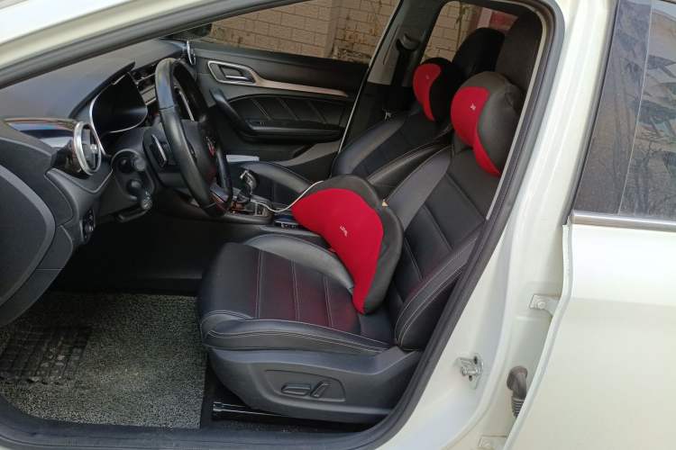 Used MG 6 2017 20T Automatic Luxury Smart Connect Version China V Standard