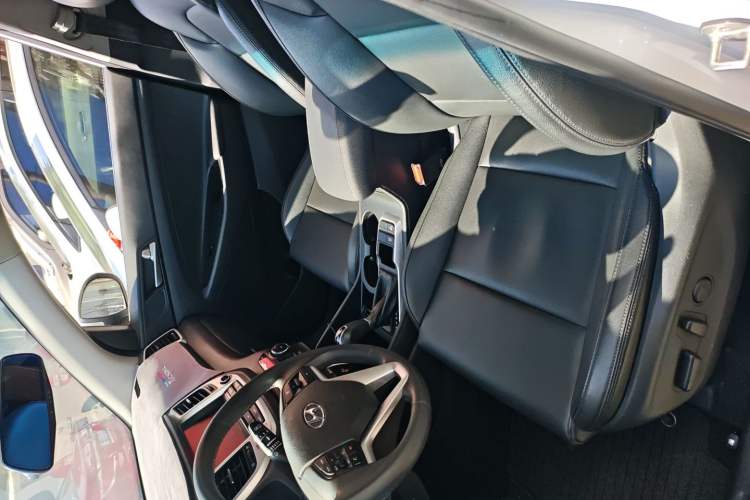 Used Hyundai Tucson 2018 1.6T Dual-Clutch Two-Wheel Drive 15th Anniversary Special Edition