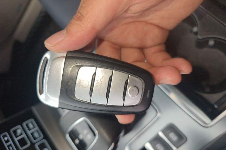 Used Hongqi H5 2020 1.8T Automatic Smart Connect Flagship Edition