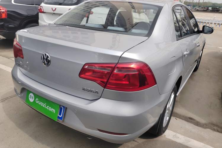 Used Volkswagen Bora 2014 1.6L Automatic Fashion Model Rear Right 45 Deg