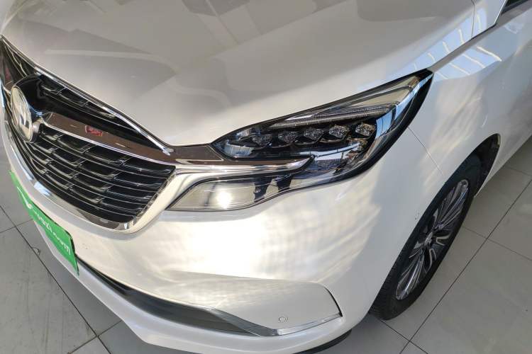 Used Buick GL8 2022 ES Land Cruiser 653T Luxury Model