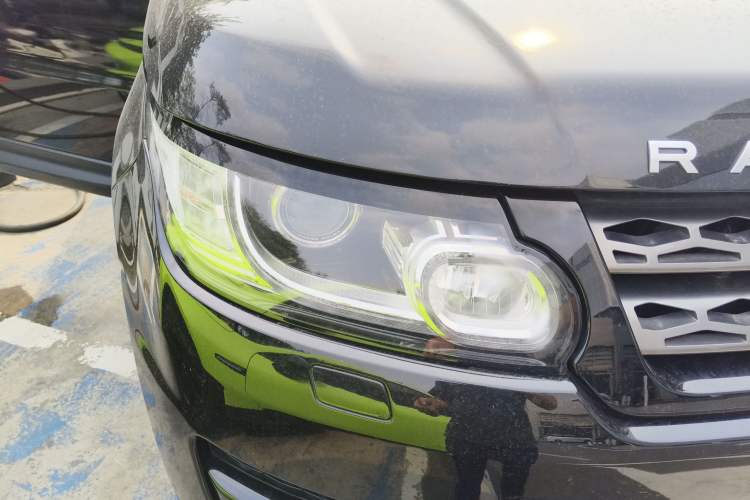 Used Land Rover Range Sport 2017 3.0 SC V6 SE Right Front Headlight