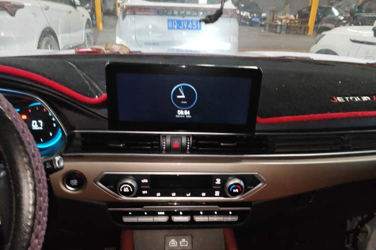 Used JETOUR X70 2023 1.5T DCT Overpass PRO+ Edition 7 Seats