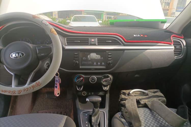 Used Kia K2 2017 Sedan 1.4L Automatic GLS Audio And AC Panel