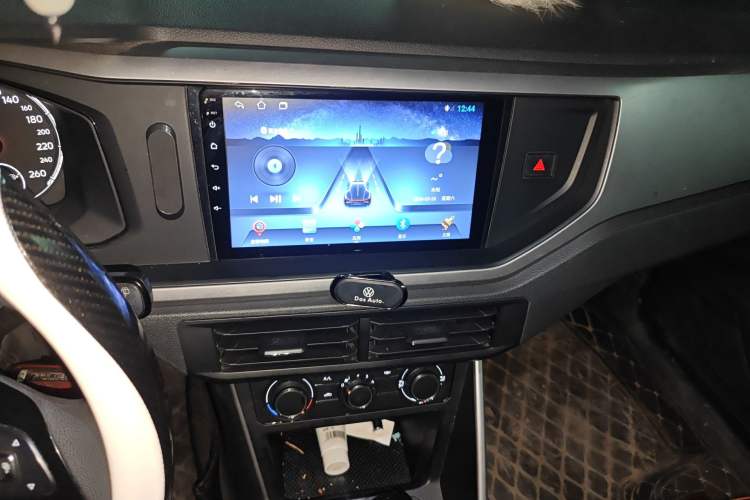 Used Volkswagen Polo 2019 Plus 1.5L Automatic Panoramic Enjoyment Edition Audio And AC Panel