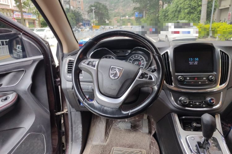 Used Baojun 560 2016 1.8L iAMT Luxury Model Steering Wheel