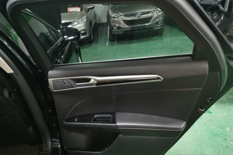 Used Ford Mondeo 2013 2.0L GTDi 200 Fashion Edition