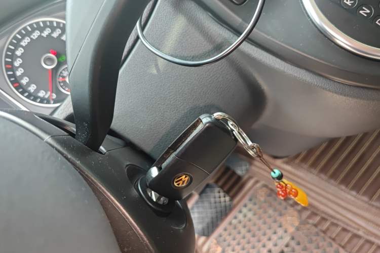 Used Volkswagen Multivan 2012 2.0 TSI Four-Wheel Drive Deluxe Edition
