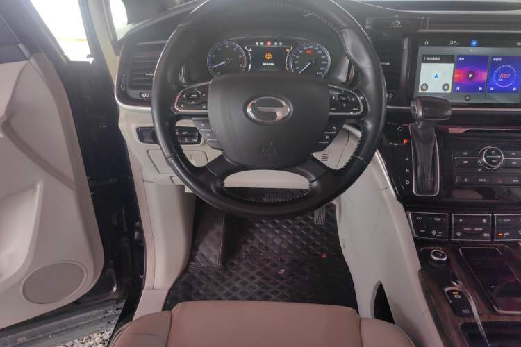 Used GAC Trumpchi M8 2020 Flagship Model 390T Prestige Edition Steering Wheel