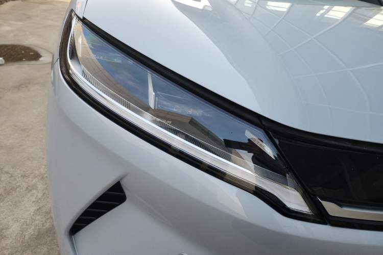 Used BYD Yuan UP 2025 Intelligent Driving Version 401 KM Dynamic Edition